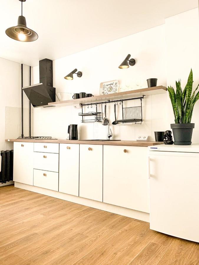 Birdie Home At Nauky Metro Kharkiv Exterior photo